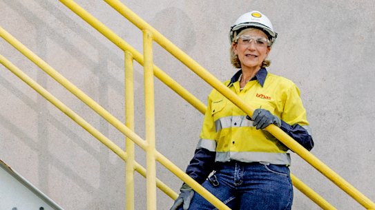 Lynas Corp chief executive Amanda Lacaze has placed part of the blame over rare earths supply on manufacturers. 
