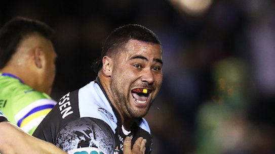 Andrew Fifita has said his "little brother" Matt Lodge "thoroughly deserves" an Origin spot.
