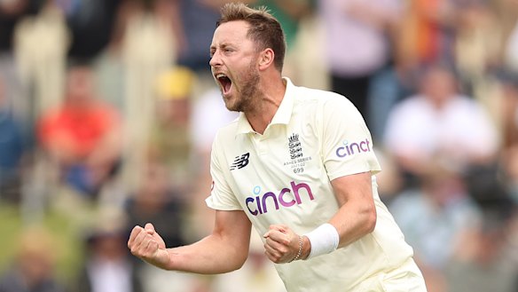 Robinson was brilliant for England on day one in Hobart ... but only lasted eight overs.