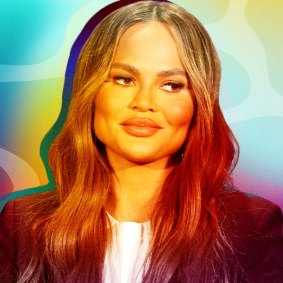Chrissy Teigen, with buccal fat removed.