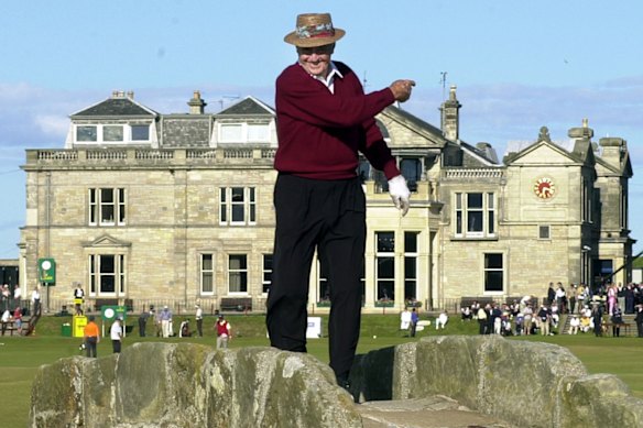 Sam Snead at the 2000 Open Championship at St Andrews.