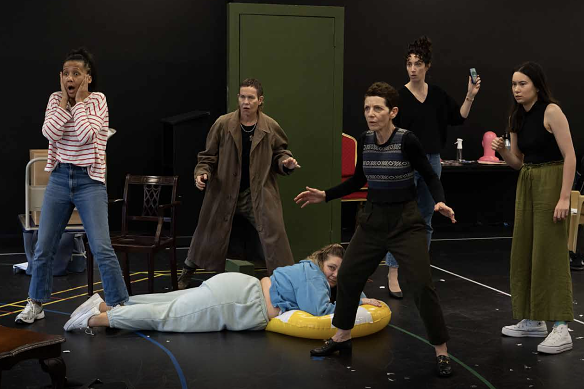 POTUS cast members in rehearsal: Paula Arundell, Jodie Le Vesconte, Amy Ingram, Christen O’Leary, and Emily Burton, Emily Liu.