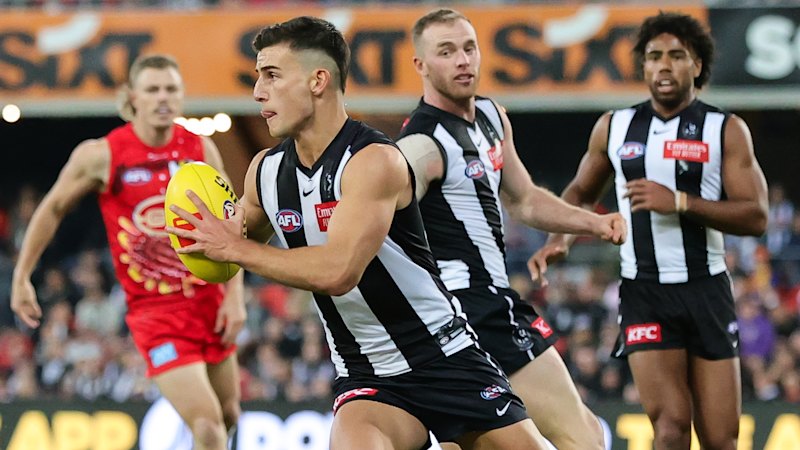 Ruthless Collingwood sour Gold Coast’s day in the sun