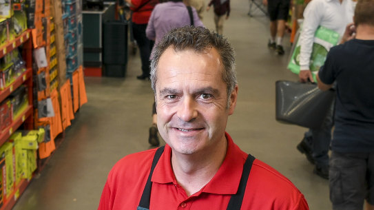Bunnings MD Mike Schneider. 