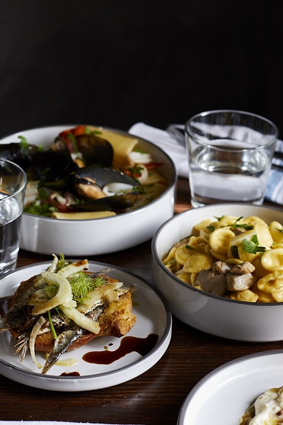 Sardines with fennel and Puglian twice-baked bread.