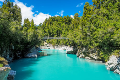 The surreal turquoise waters of Hokitika Gorge.