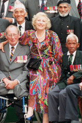 Britain's Dame Vera Lynn with Victoria Cross holders from the Second World War in 1995.