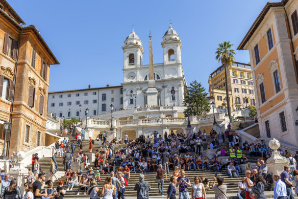Experience “golden hour” at the top of the Spanish Steps.