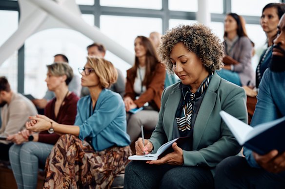 When it comes to fast-paced client meetings, handwritten notes are still favoured over a laptop.