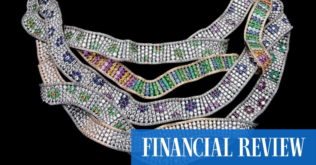 Chanel, Fendi, Dior, Louis Vuitton, Ghidini and ore: the perfect Christmas gifts for the discerning people in your life - Vimarsana News