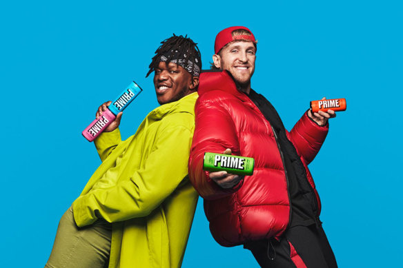 Logan Paul (right) with KSI spruiking their energy drink Prime.