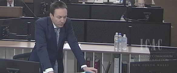 Council assisting the ICAC, Scott Robinson, asks questions of Gladys Berejiklian.