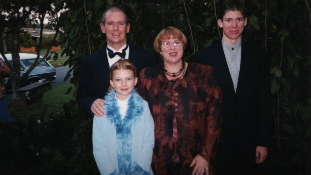 The Lee family – Bri’s father, Bri, her mother and her brother – in 2001.