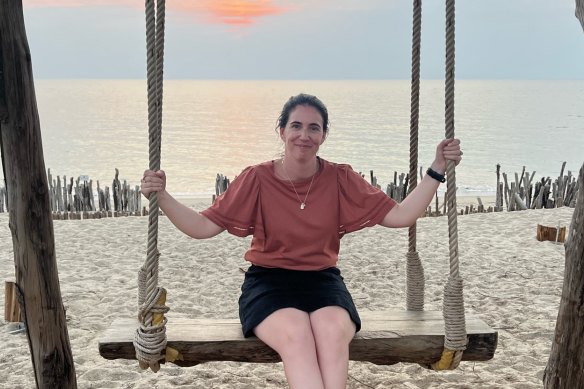Shona Hendley takes a swing at a resort holiday in Thailand.