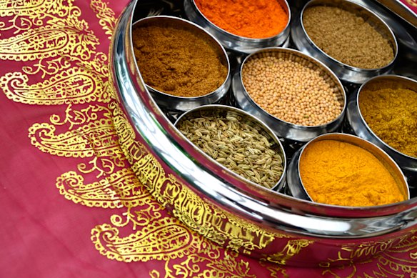 As spices age, tiers of flavour fall away from them.