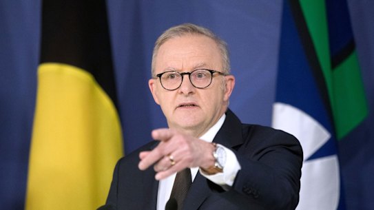 Anthony Albanese has rejected a proposal to set up a federal royal commission.