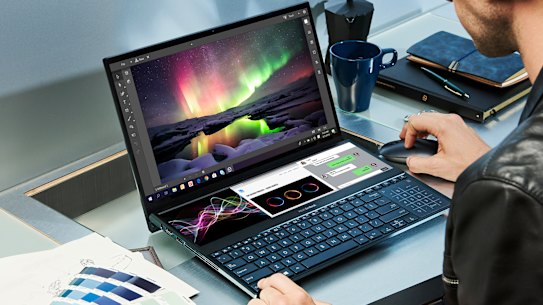 The Zenbook Pro Duo can fit up to three applications side-by-side on the lower screen.