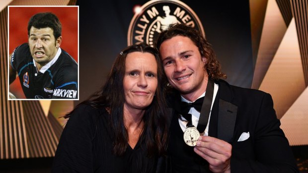 Cronulla Sharks halfback and 2022 Dally M winner Nicho Hynes with mum Julie and (inset) Craig Gower was denied winning the 2003 medal after a player boycott of the awards.