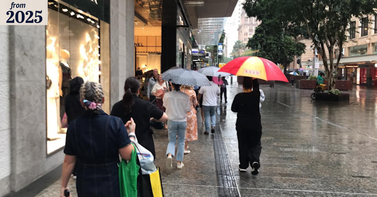 Rain buckets down in Brisbane, rivers and streams may rise