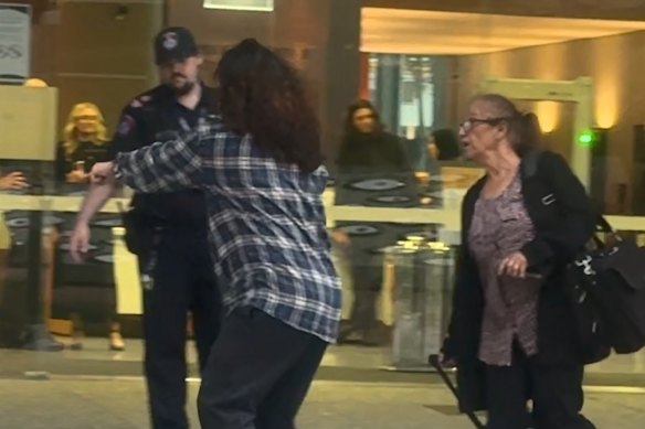 Fatima I’lache leaving court on the day her daughter was arrested.