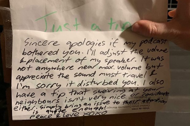 Rude note neighbour