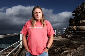 WA author and environmental activist Tim Winton is supporting the Fund the Arts campaign.