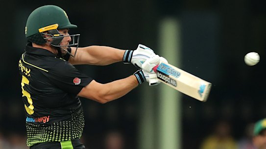 Aaron Finch was off to a flyer when rain forced play to be abandoned at the SCG.