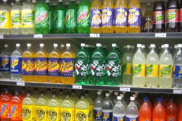 Sugary drinks are the largest contributor of added sugar in Australians’ diets. 