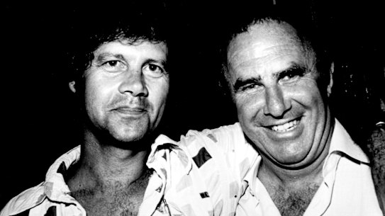 Bruce Beresford and Clive James in 1980. 