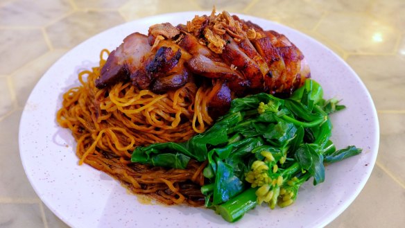 Dry noodles with barbecue pork at Gai Wong.