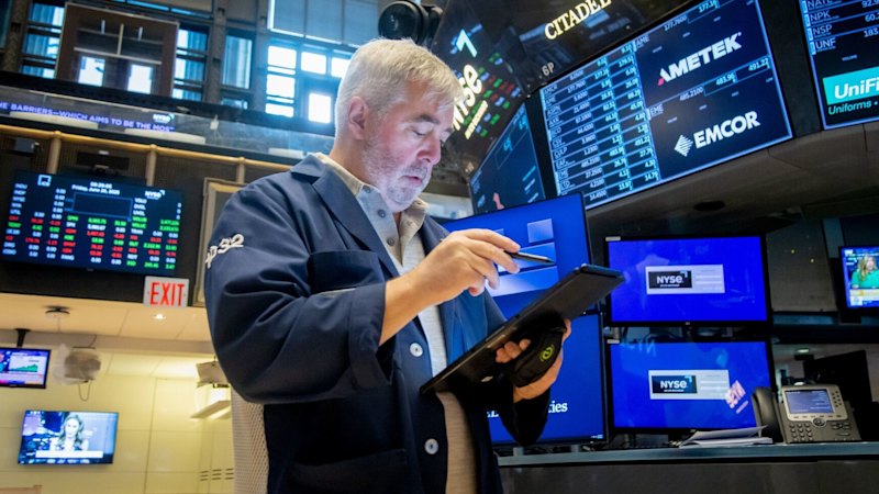 Markets Today: Wall Street Snaps Losing Streak, ASX Set to Rise