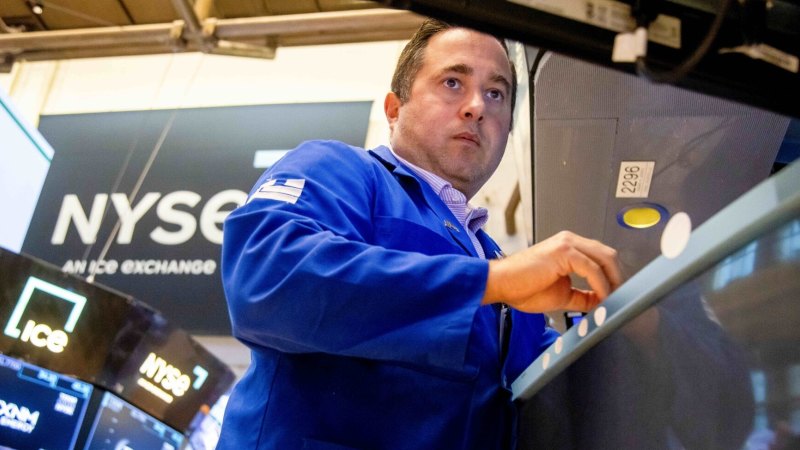 ASX set to rise as Wall Street rolls higher; Bitcoin hits record
