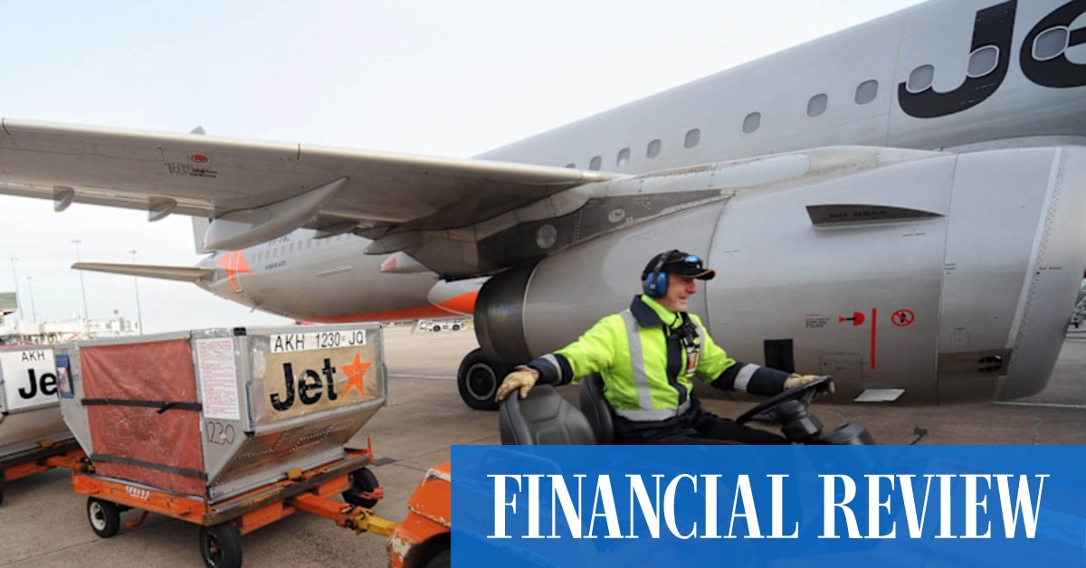 Jetstar to Charge for Overhead Luggage and Scrap Free 7kg Carry-On Limit