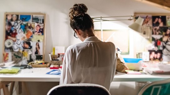 New study confirms exactly why nice girls finish last in the office