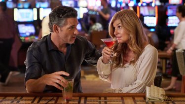 Dirty John, based on a true story, is set in California's well-to-do Newport Harbor. 
