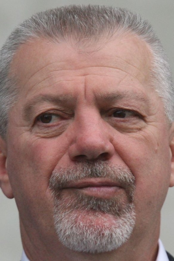 ClubsNSW chief George Peponis says a cashless gaming card would worsen problem gambling.