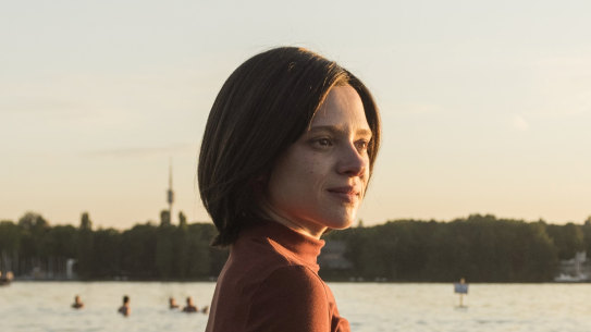 Israeli actress Shira Haas is superb as Esther Shapiro in Unorthodox.