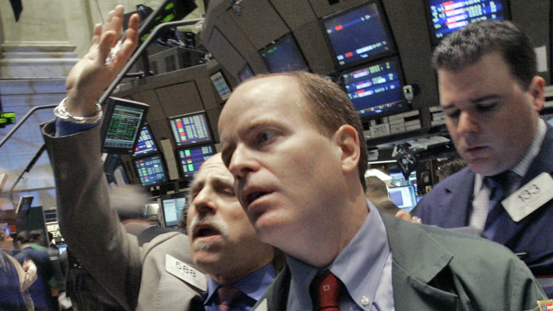 Wall Street shakes off weak start to close higher