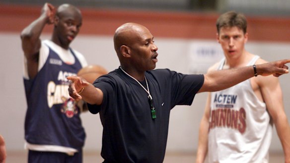 Cal Bruton flanked by Randy Rutherford (left) and Jamie Pearlman (right) during the Cannons era.