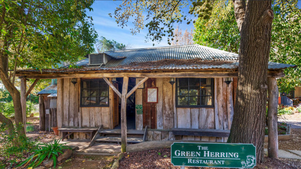 The Green Herring Restaurant in Nicholls.