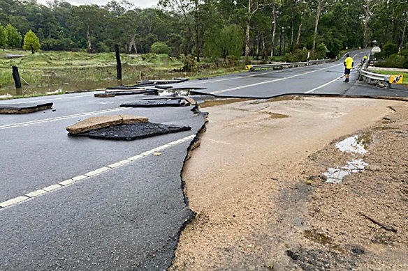 Heavy rain and floods in NSW in 2022 damaged large sections of the road network, particularly in regional areas.