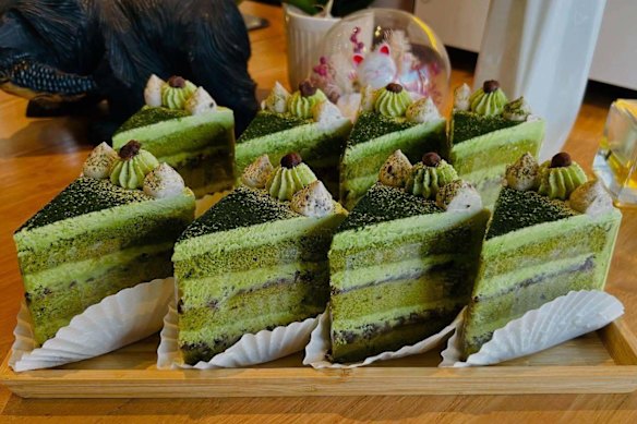 Aokuma’s matcha red bean cake. 