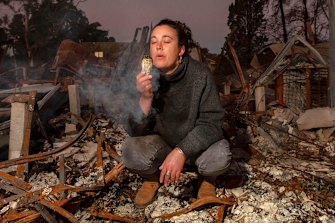 Mallacoota resident Jess Van Swol in the aftermath of the catastrophic fires of 2019/20. 