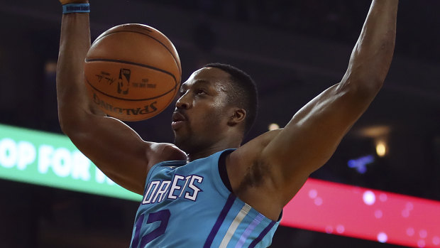 Sources: Hawks trade Dwight Howard to Hornets