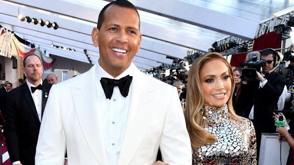 Jennifer Lopez and Alex Rodriguez have announced their engagement.