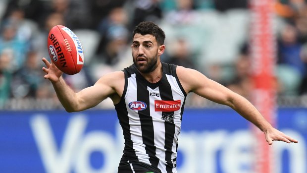 Free agent Alex Fasolo is set to leave Collingwood to play for Carlton.
