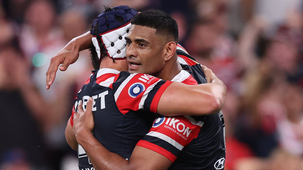 Daniel Tupou and Joseph Manu celebrate a try.