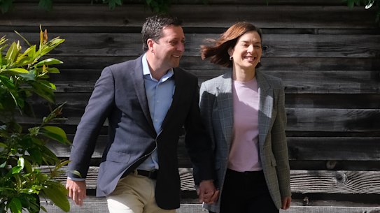 Matthew Guy visited Bentleigh on Sunday with his wife Renae to announce he would digitise government services if elected on November 26.