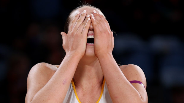 ‘Farcical scenes’: Lightning lose netball match in overtime after thinking they’d won
