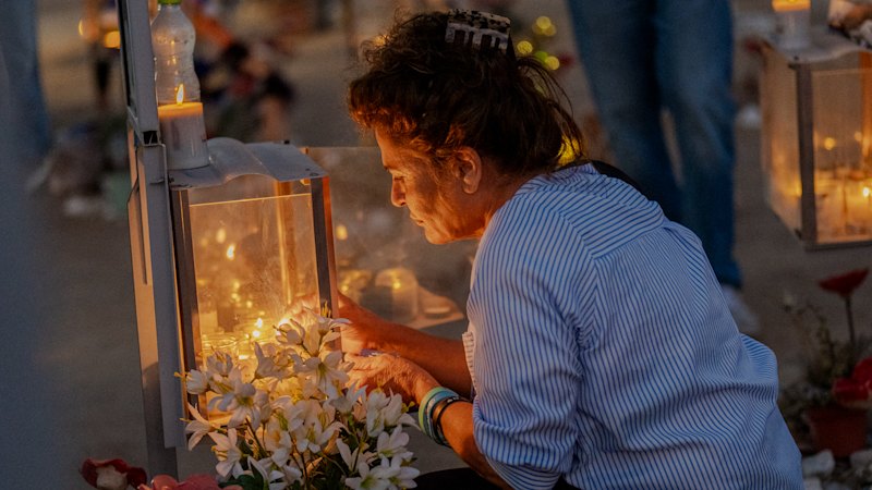 Australia news LIVE: Hockey says corruption flourishing Washington, Israelis mourn October 7 attacks